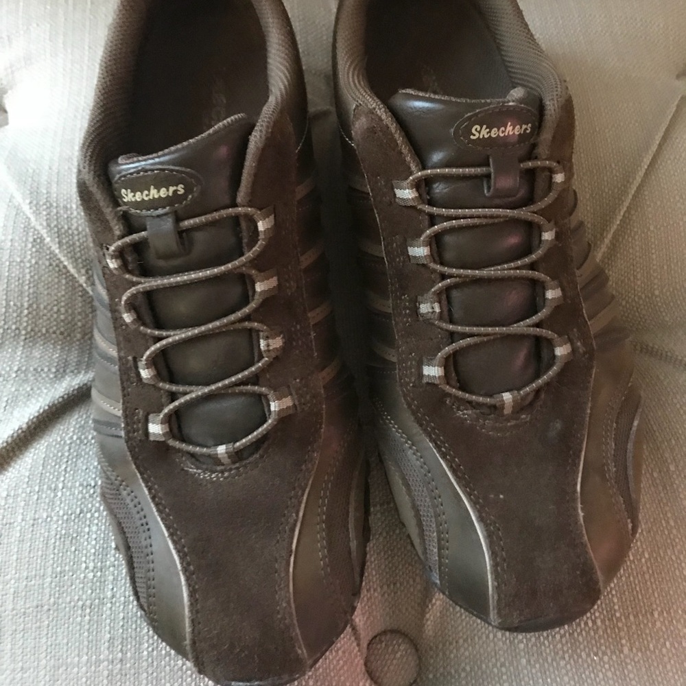 Women’s Skechers brown sneakers
